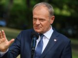 Czerwona kartka dla rządu Donalda Tuska: Nowe wyniki sondażu Pollster