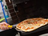 Wirtualna pizze: jak oszustwo z użyciem AI wstrząsnęło Rzeszowem