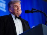 Donald Trump krytykuje media na gali Stowarzyszenia Korespondentów