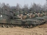 Kontrowersje wokół przekazywania uzbrojenia Ukrainie: decyzje i reakcje