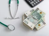 Polacy krytycznie o wynagrodzeniach lekarzy – nowe badanie CBOS