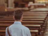 Kato-Single: Internetowa Społeczność Wspierająca Poszukiwania Miłości w Duchu Wiary