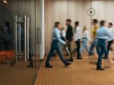 Polska w Ogniu Wydatków Publicznych: Wzrost i Konsekwencje dla Gospodarki
