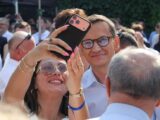 Nowa formacja na horyzoncie: polityczna secesja w obozie PiS