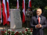 Prezydent Nawrocki upamiętnia cywilne ofiary Powstania Warszawskiego