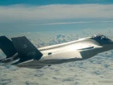 Polska wzmacnia siły powietrzne: Pierwsze myśliwce F-35A dotarły do Łasku