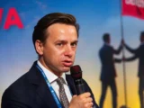 Sejm Uchwala Ustawę o Wykonywaniu Wyroków ETPC: Kontrowersje i Krytyka Bosaka