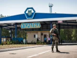 Atak dronów niedaleko polskiej granicy: Zablokowane przejścia i reakcja władz